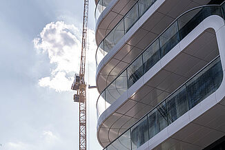 A building sickness next to the balconies of the Grand Tower in Frankfurt.