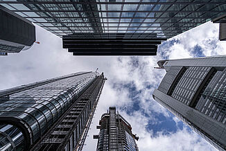 Wieżowce The Four we Frankfurcie.